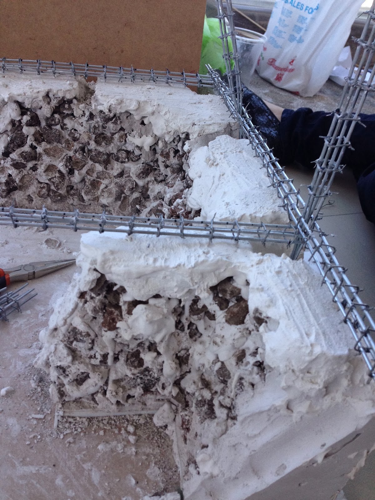 Tecnologías de la edificación: Cimentación de Piedra Braza (Escala)