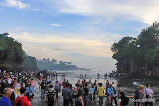tanah lot bali