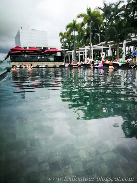 Infinity Pool im Marina Bay Sands Hotel in Singapur