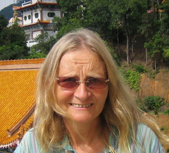 Diary of a Mummy Misfit Blog FUNKY FRIDAY with Travel writer Jo Carroll