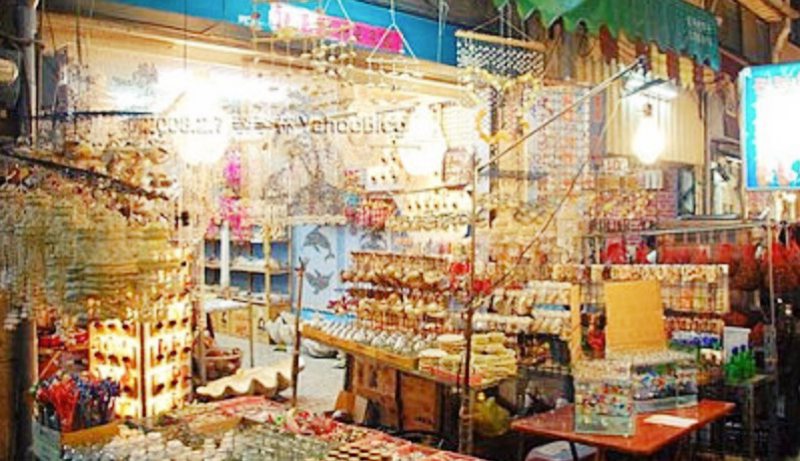 安平老街|老街蝦仁碗粿|吉品蜜餞行