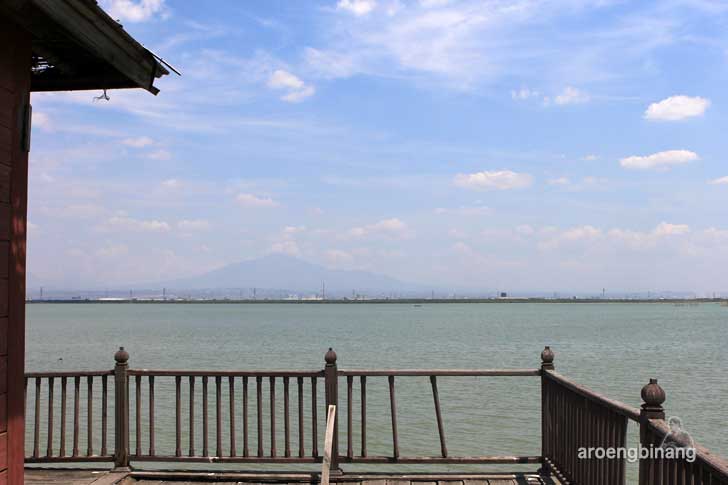 warung pesisir wisata bahari morosari demak