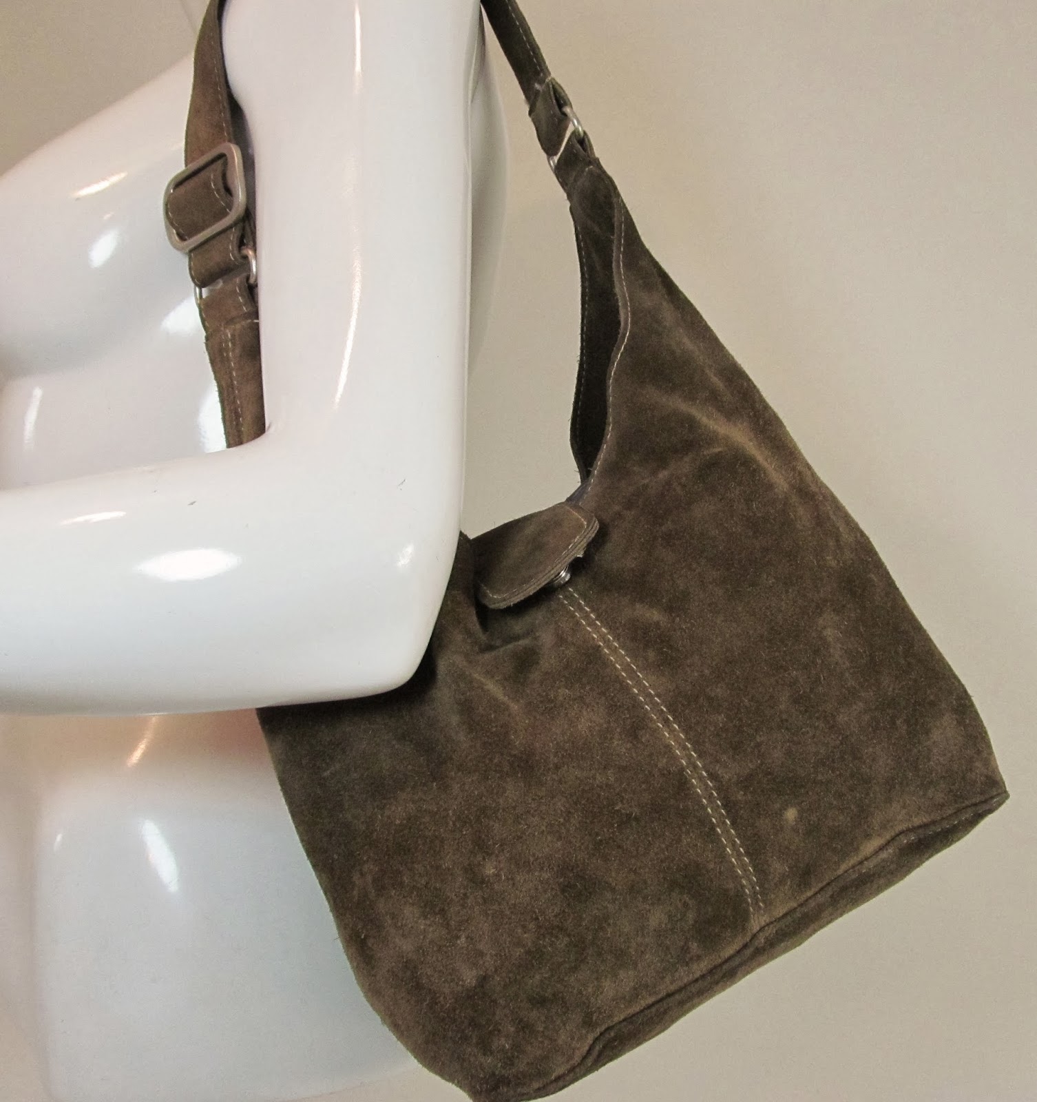 ACCESSORIZE BROWN FLOPPY SUEDE OVER SHOULDER BAG HANDBAG PURSE R11170