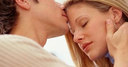 34 Arti Mimpi Mencium Mantan Istri Di Jidat Kening Pipi Leher Dan Bibir Mimpi Mantan Mandi