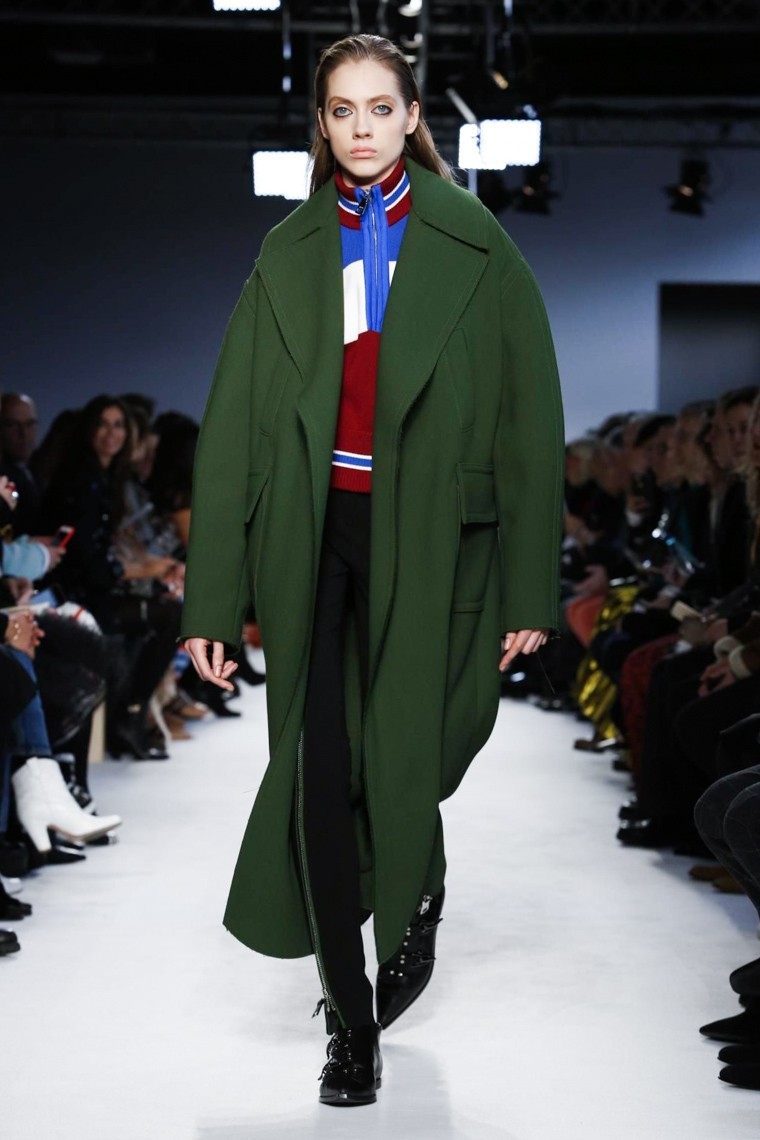 Emilio Pucci Fall/Winter 2016-2017 RTW MFW emilio-pucci-fall-winter-2016-2017-collection-milan-fashion-week, emilio-pucci-fall-winter-2016-2017, emilio-pucci-fall-winter-2016, emilio-pucci-fall-winter-2017, emilio-pucci-fall-2016, emilio-pucci-fall-2017, emilio-pucci-fall-2016-2017, dudessinauxpodiums, du-dessin-aux-podiums