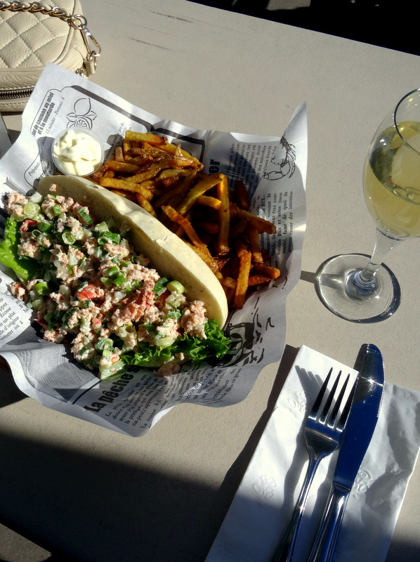TRAVEL AND LIFESTYLE DIARIES Lobster Roll & Cider Lunch at Resto de