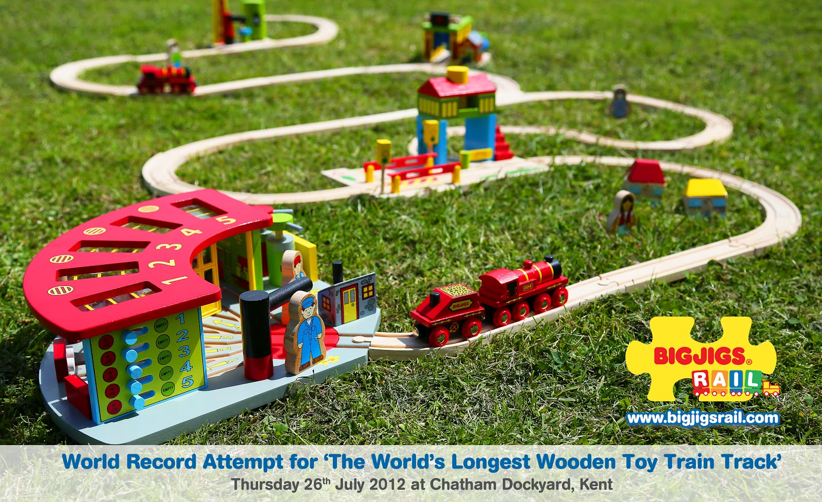 Madhouse Family Reviews Attempt to break the Guinness World Record