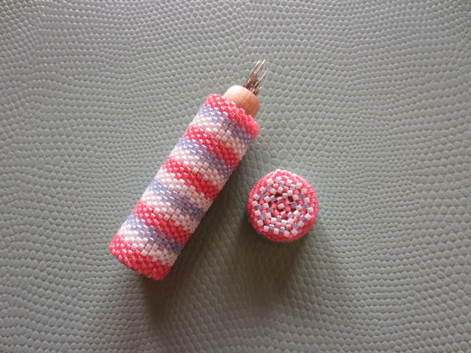 learnbead-beaded-needle-case-tutorial-links-below