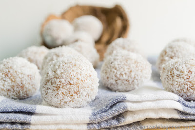 Receta de Bolitas de Coco Receta de Bolitas de Coco