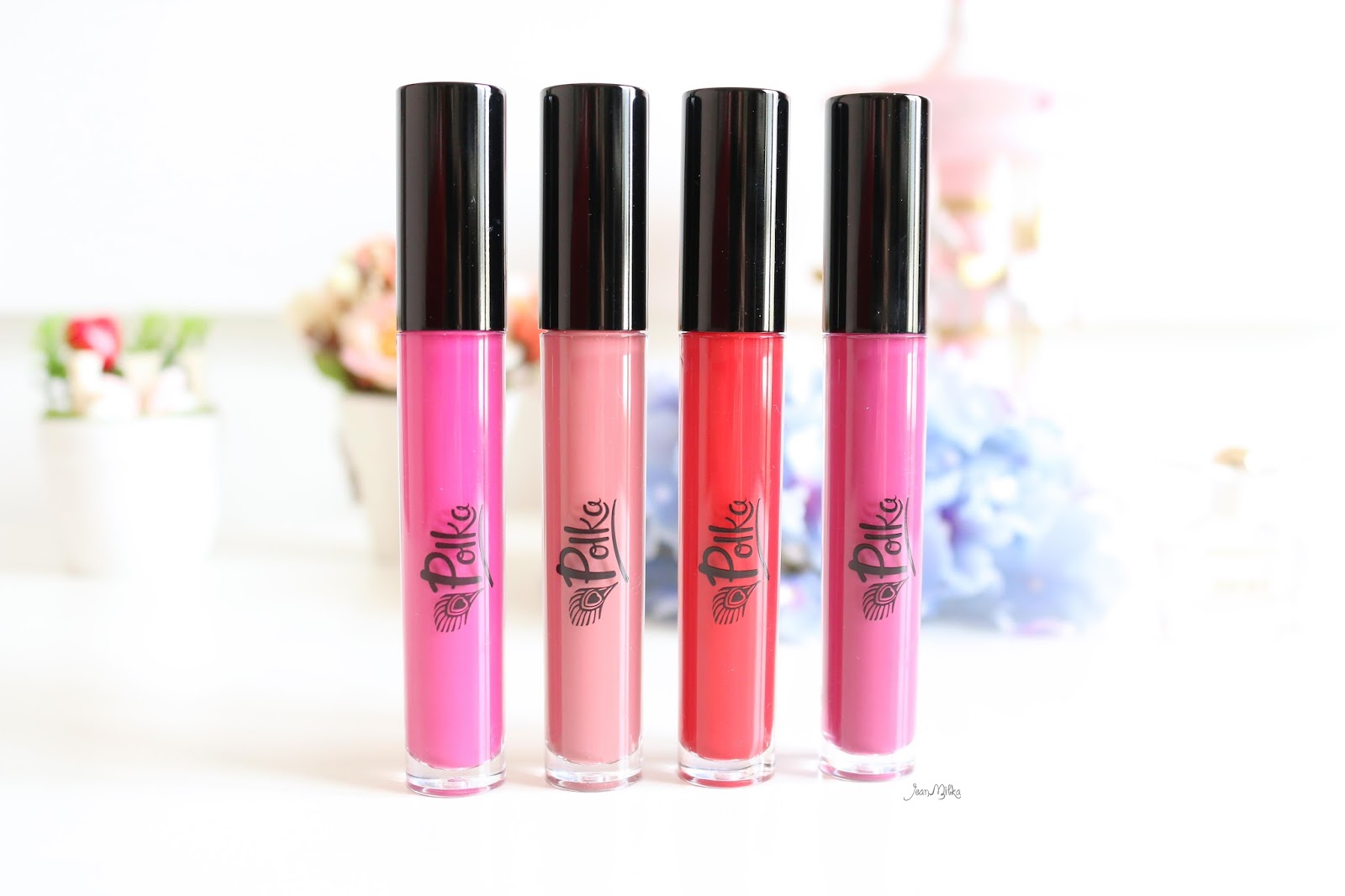 30 Lipstik Buatan Indonesia - Harpersbazaar.co.id