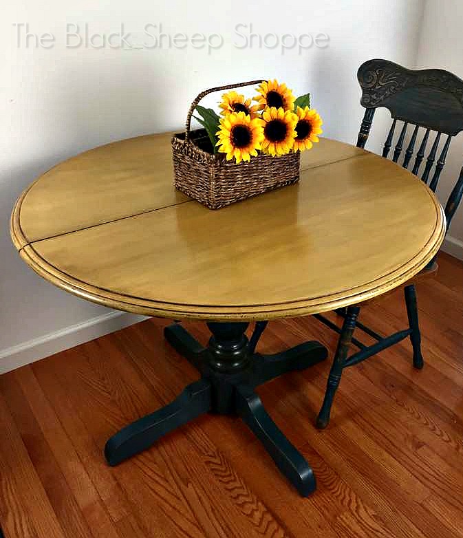 Overview photo of table top. Overview photo of table top.