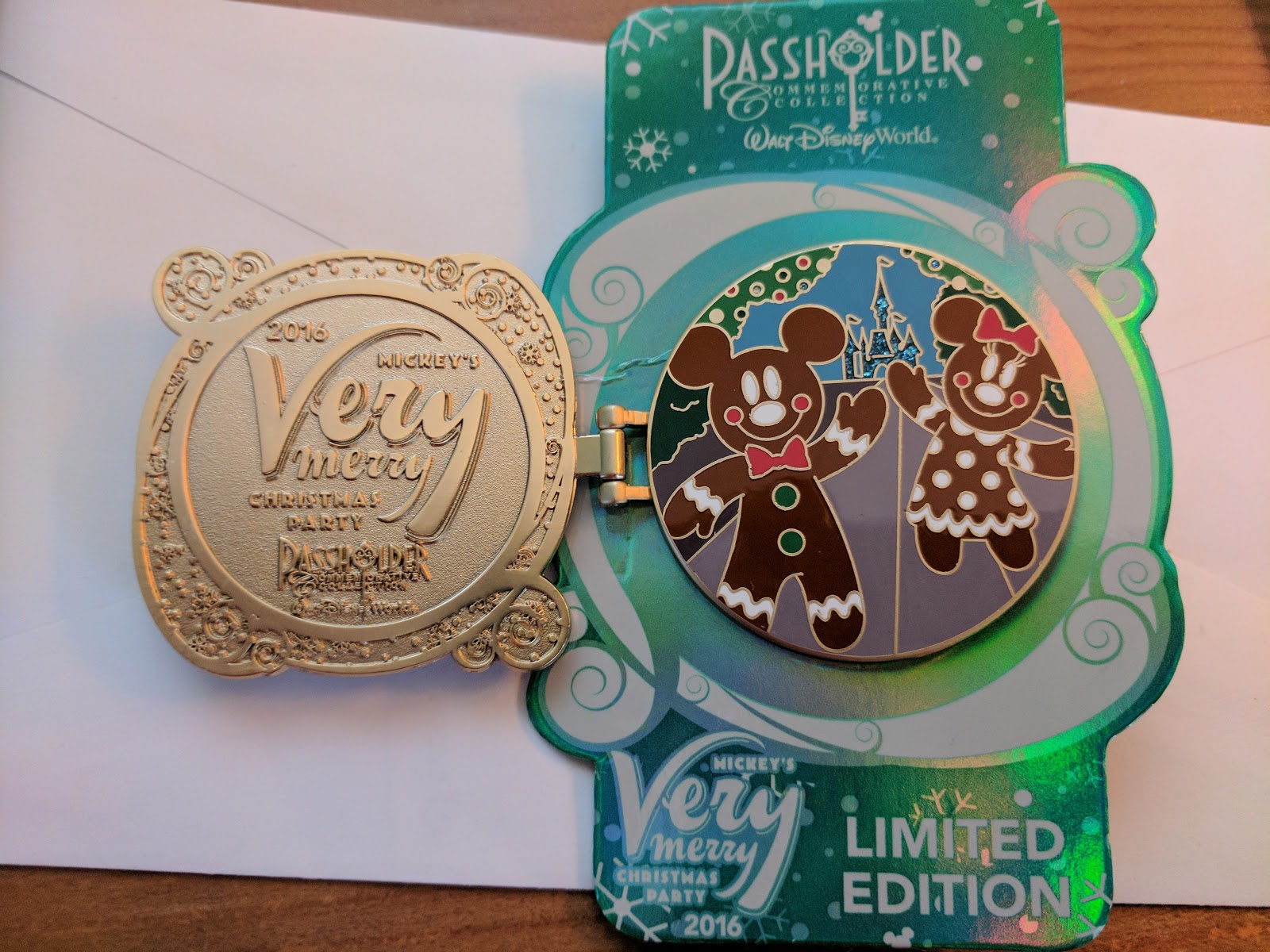 2016 Very Merry Christmas Party Passholder Disney Pin