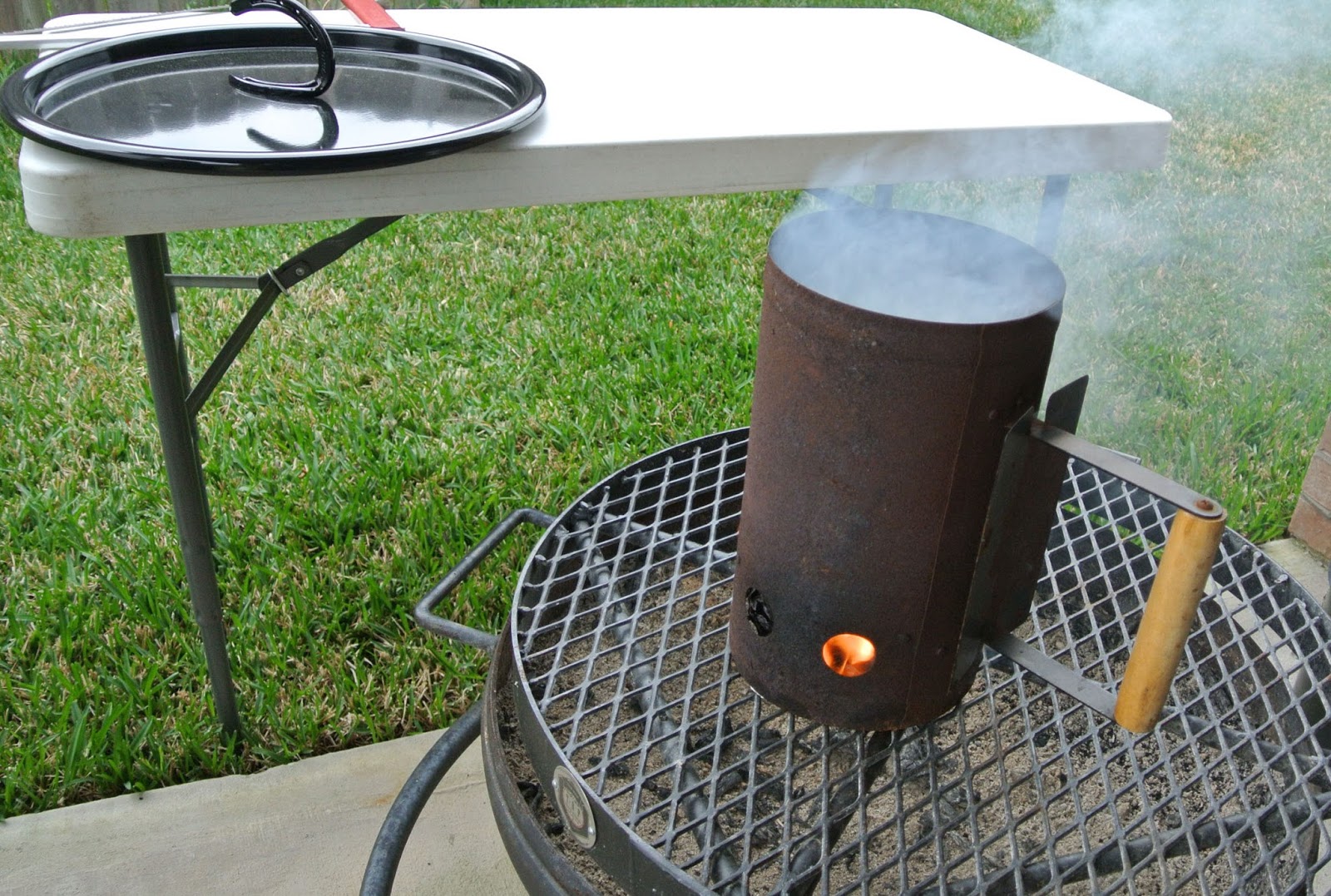 Texas Pit Quest Review How Does the Pit Barrel Cooker Stack up as a Compact BBQ Smoker Option?