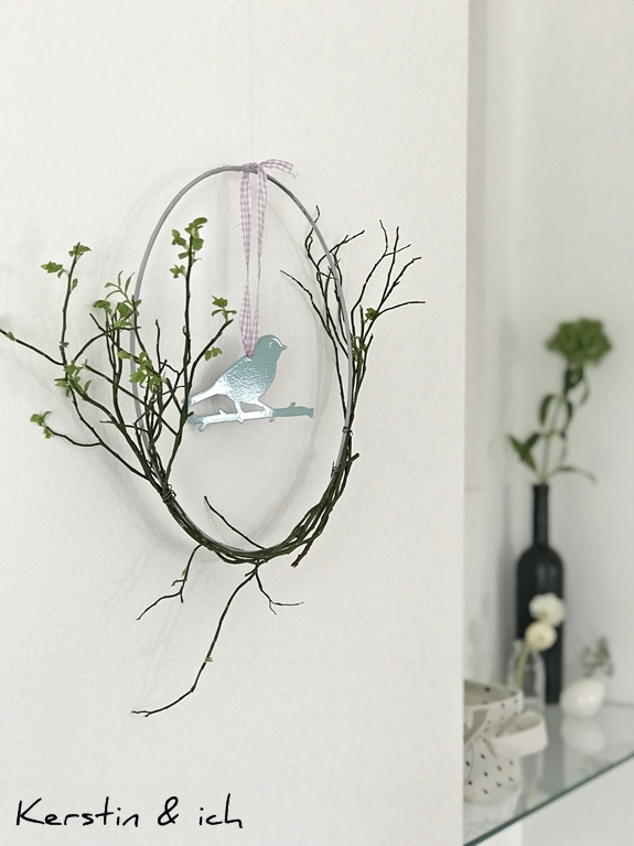 Kerstin Ich Selbermachen Diy Frühlingsdeko Mit Metallringen Frühlingsdeko Selbstgemacht Mit Metallring Und Zweigen