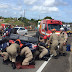 Carro capota após colisão e quatro pessoas ficam feridas em Santa Rita