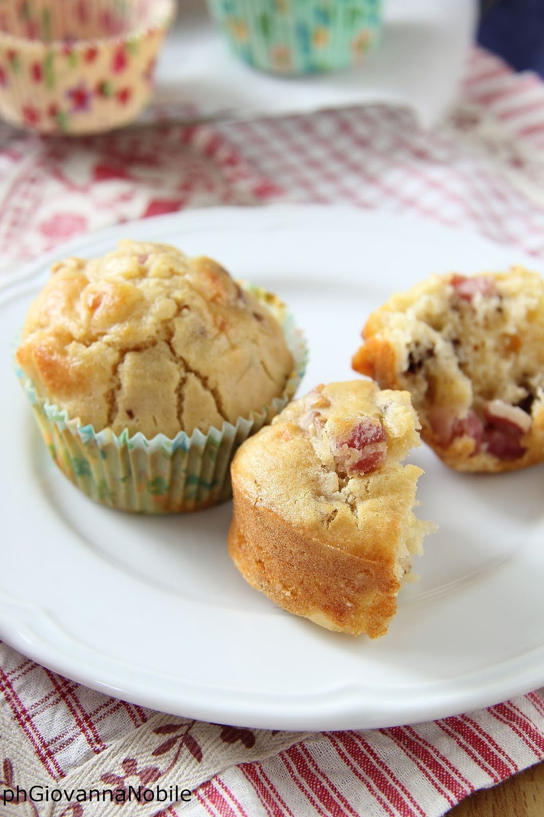 Muffin con pancetta, noci e parmigiano reggiano la cuoca eclettica