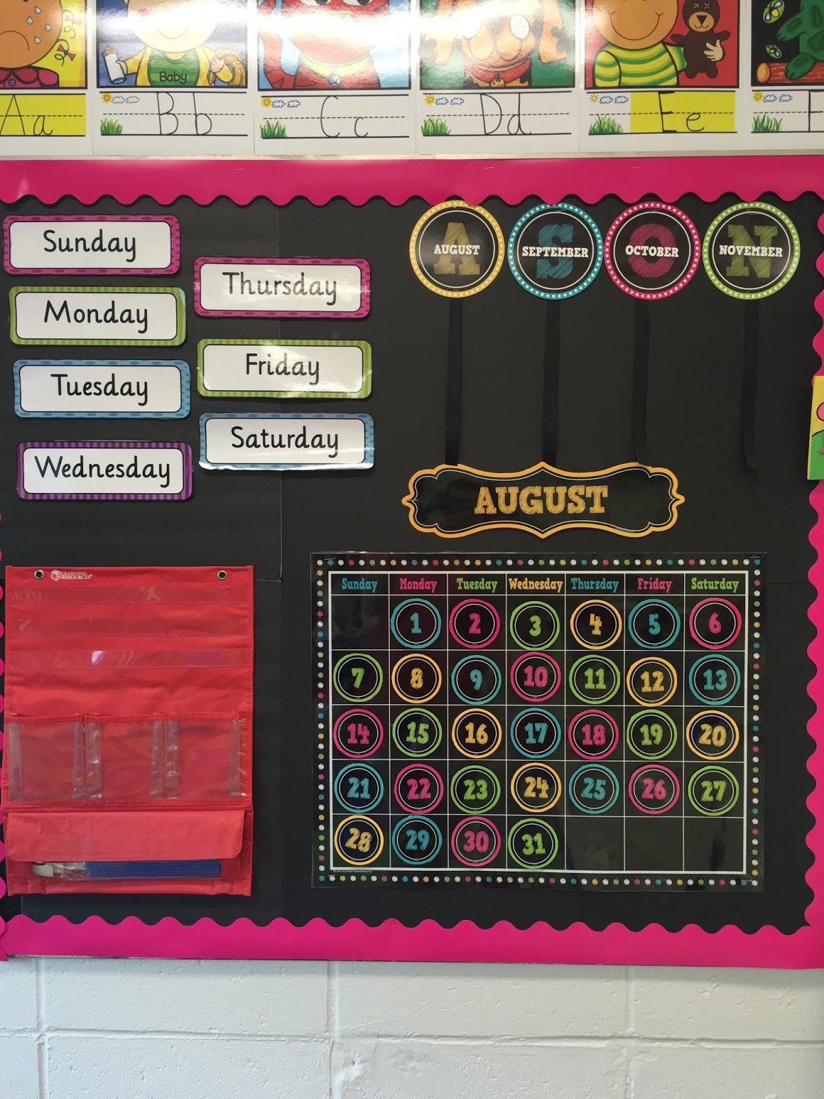 frolicking into first grade my new classroom 2016 2017 place value pocket charts
