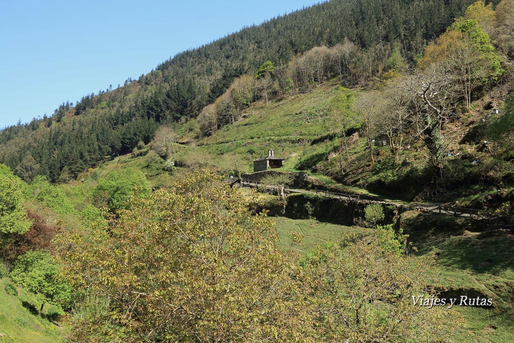 Ermita de Os Teixois, Taramundi, Asturias