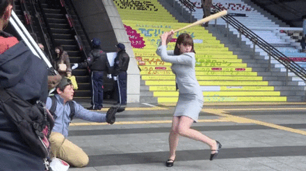 화제가 된 일본의 스윙녀 | 인스티즈