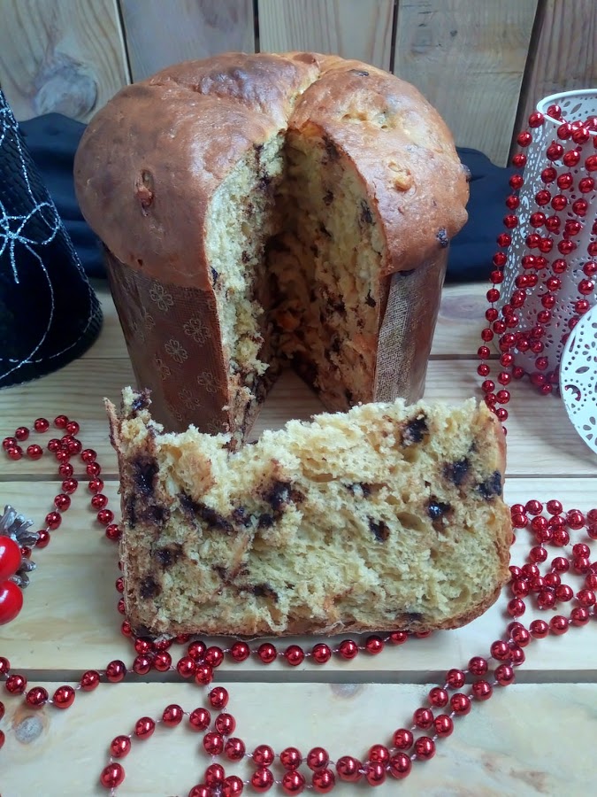 Panettone de calabaza con chocolate y naranja confitada. Receta navideña. Desayuno, merienda, postre. Muy esponjoso. Sin masa madre. Sin prefermento. Cuca