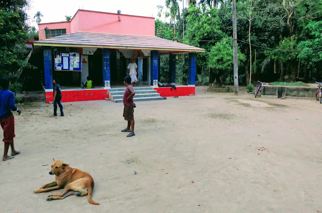The ashram of Narahari Baba Amadpur Chaudhuribari Heritage Homestay at Amadpur near Memari Burdwan in West Bengal