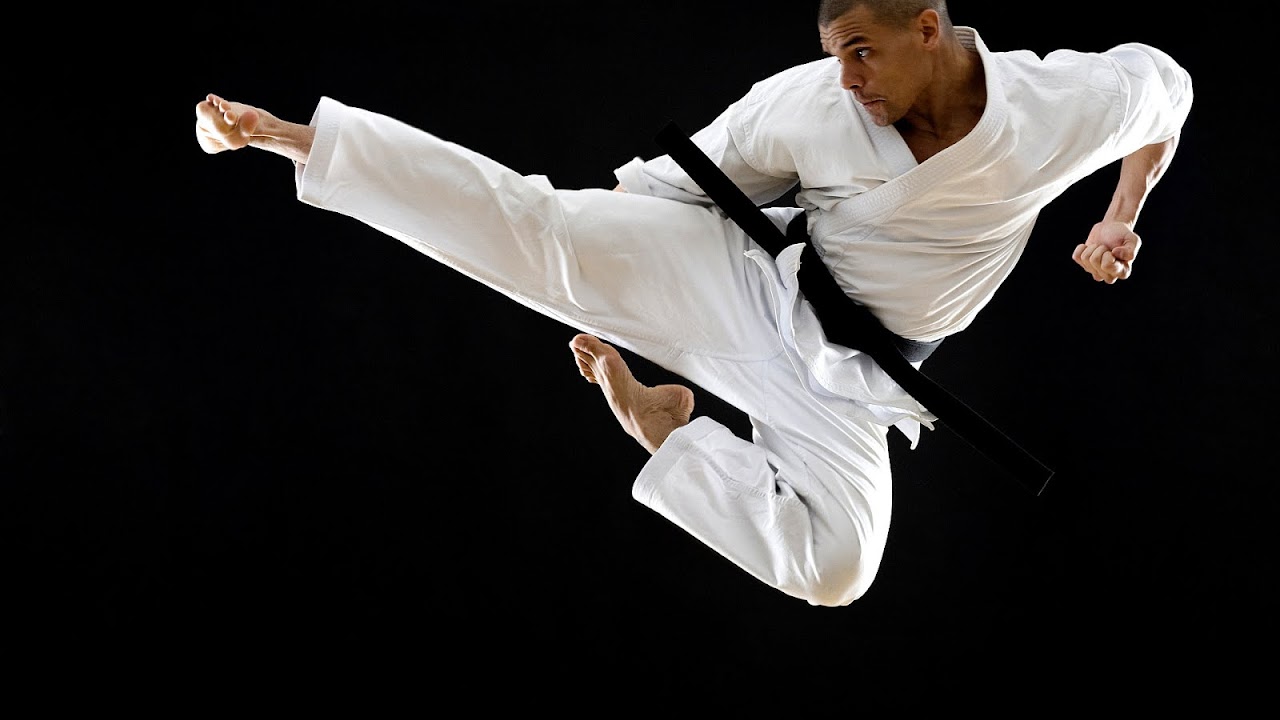 Breaking (martial arts) Karate