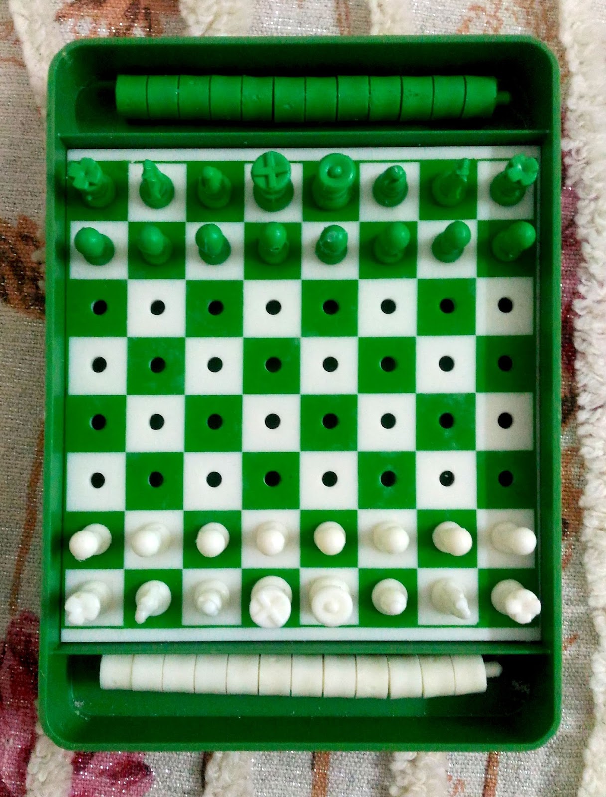 Comics !!!!! Milo Chess, Cricket Sets.....