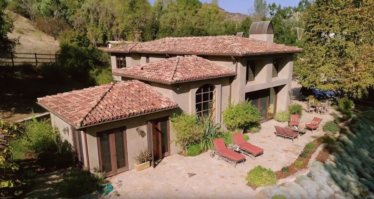 21 Photos vs. 2040 McKain St, Calabasas, CA vs. Home Interior Design Tour