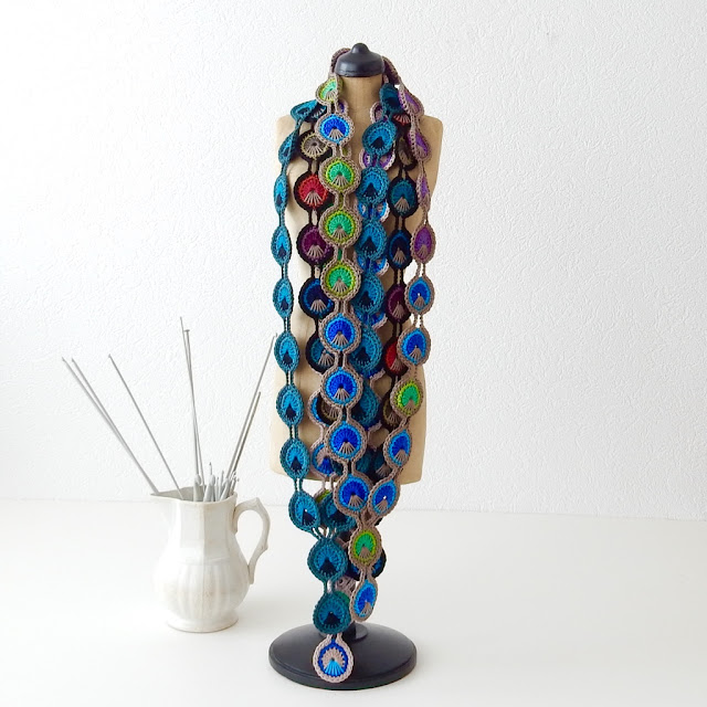 free crochet pattern peacock feather necklace thecuriocraftsroom the curio crafts room