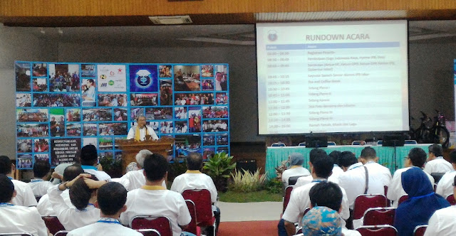 Sambutan Gubernur Jawa Barat, Ahmad Heryawan, pada Musda HA IPB DPD Jawa Barat tahun 2017. Sambutan Gubernur Jawa Barat, Ahmad Heryawan, pada Musda HA IPB DPD Jawa Barat tahun 2017.