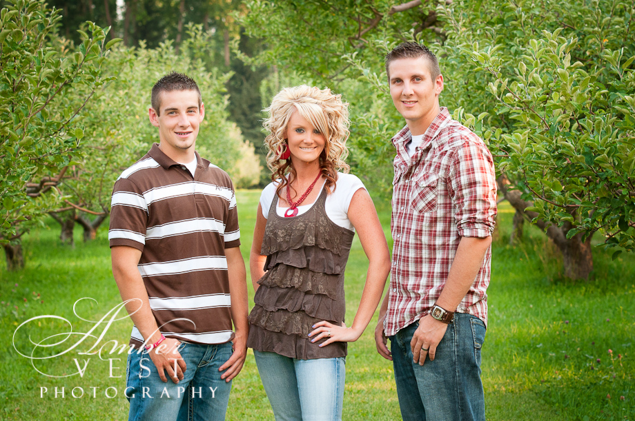 Amber Vest Photography The Morrow's [Families} Amber Vest Photography The Morrow's [Families}