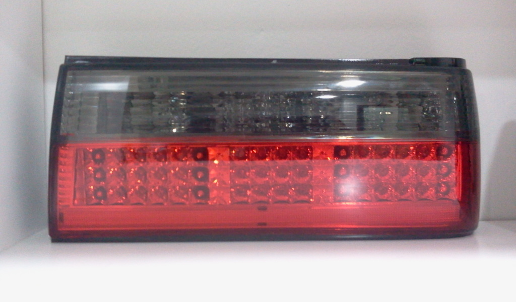 Luscious højen skør LED Taillight E30 - R3VLimited Forums