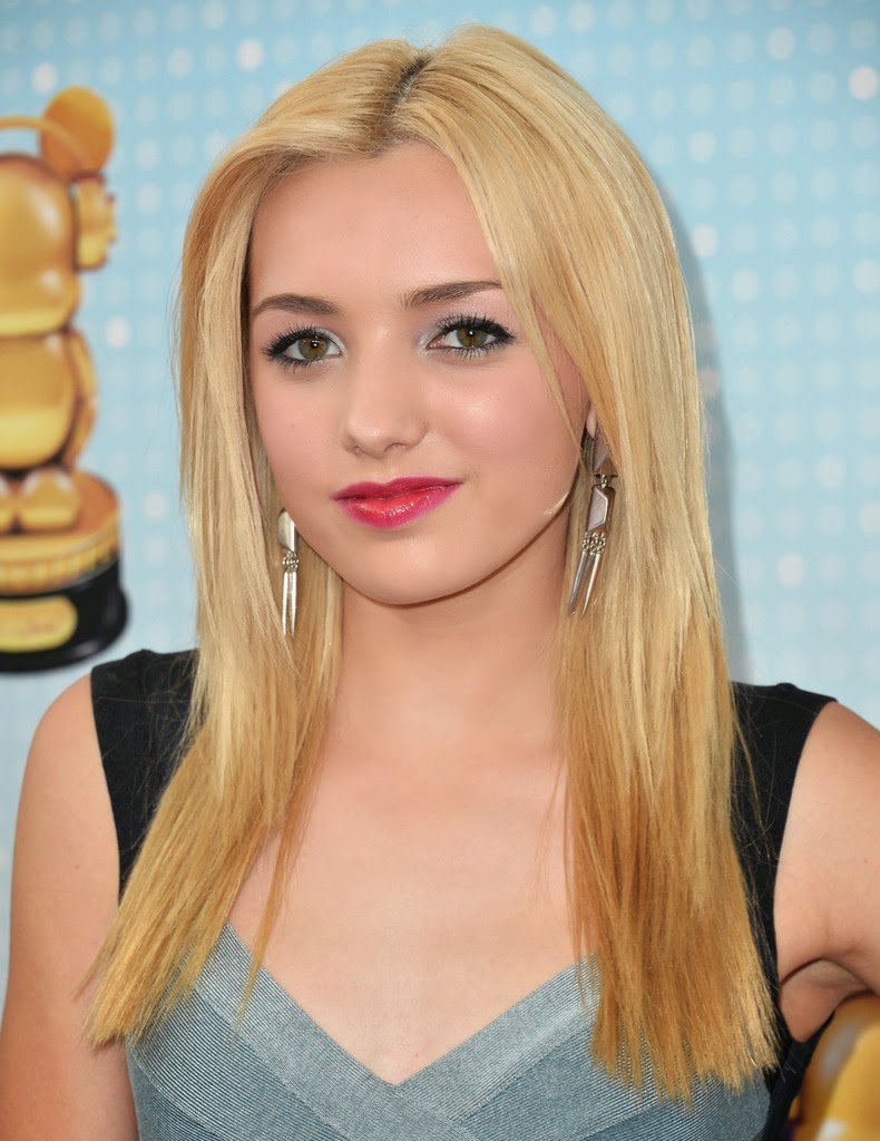 Peyton List (I) Nude Photos 26 Peyton List (I) Nude Photos 23