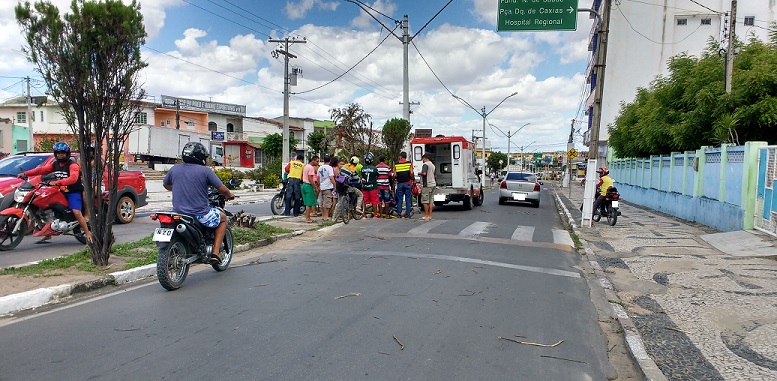 Homem está internado após sofrer acidente na Avenida Antônio Laurindo em Bonfim Homem está internado após sofrer acidente na Avenida Antônio Laurindo em Bonfim