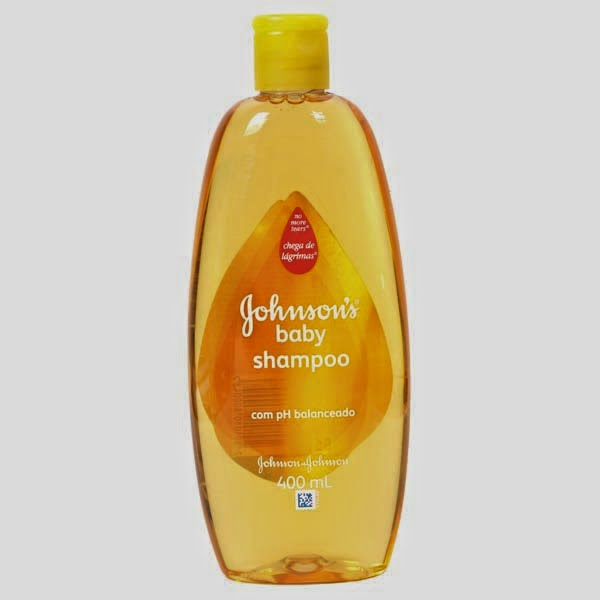 Diário de Make Dica Baratinha Lavando o rosto com shampoo Johnson baby