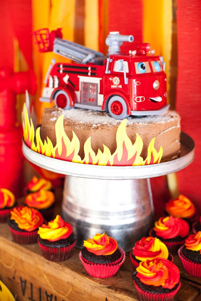 Rescue Vehicle Cake Rescue Vehicle Cake