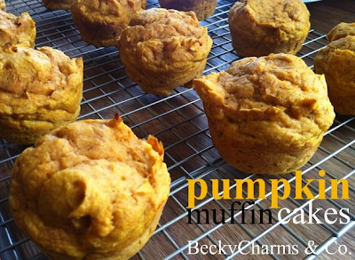 pumpkin muffin cakes fall october halloween recipe