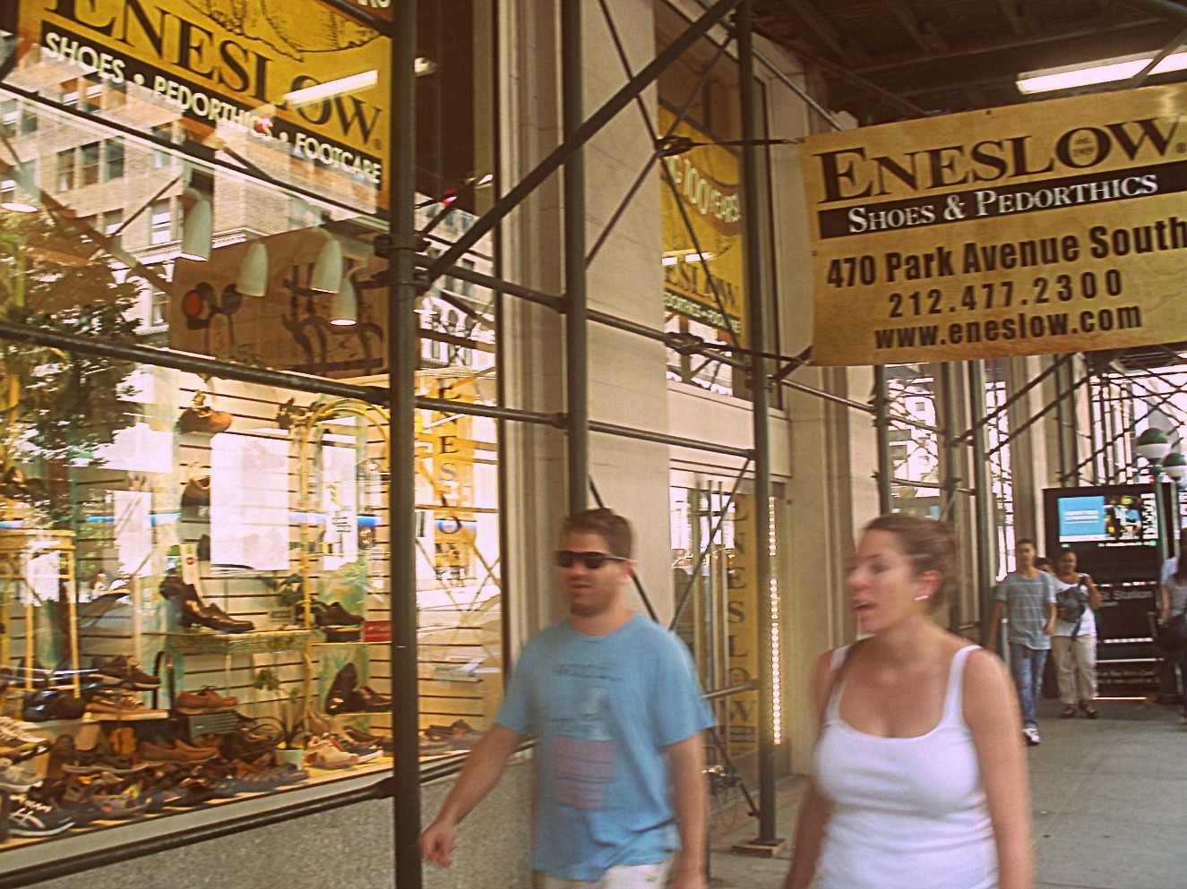 Midtown Blogger/Manhattan Valley Follies Eneslow