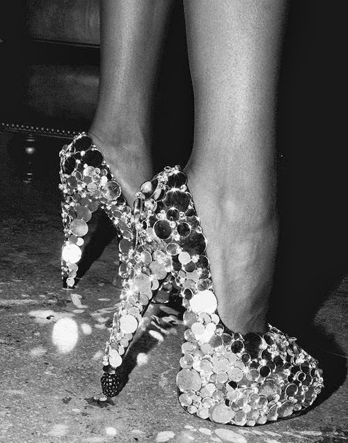 Zapatos y lentejuelas Zapatos y lentejuelas