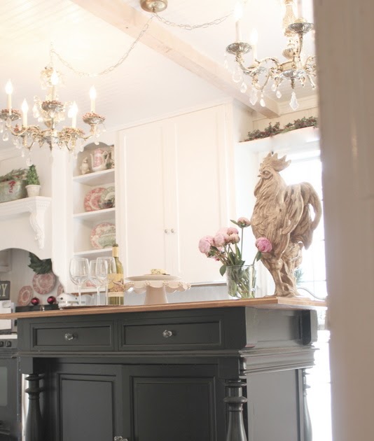 FRENCH COTTAGE KITCHEN - FRENCH COUNTRY COTTAGE