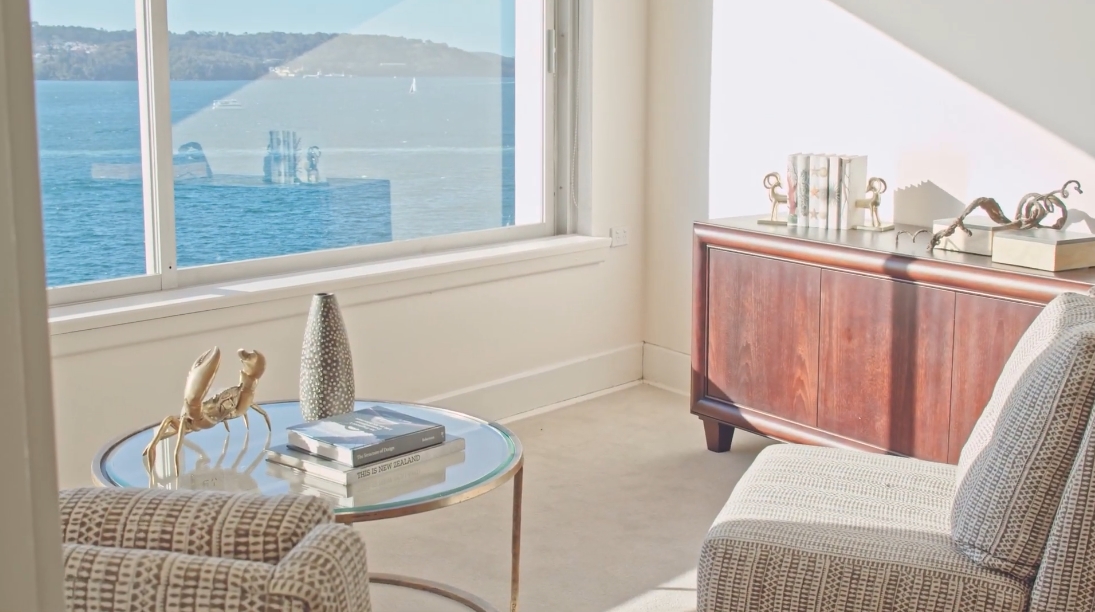 13 Photos vs. 124 Wolseley Rd #2, Point Piper Interior Design Luxury Condo Tour