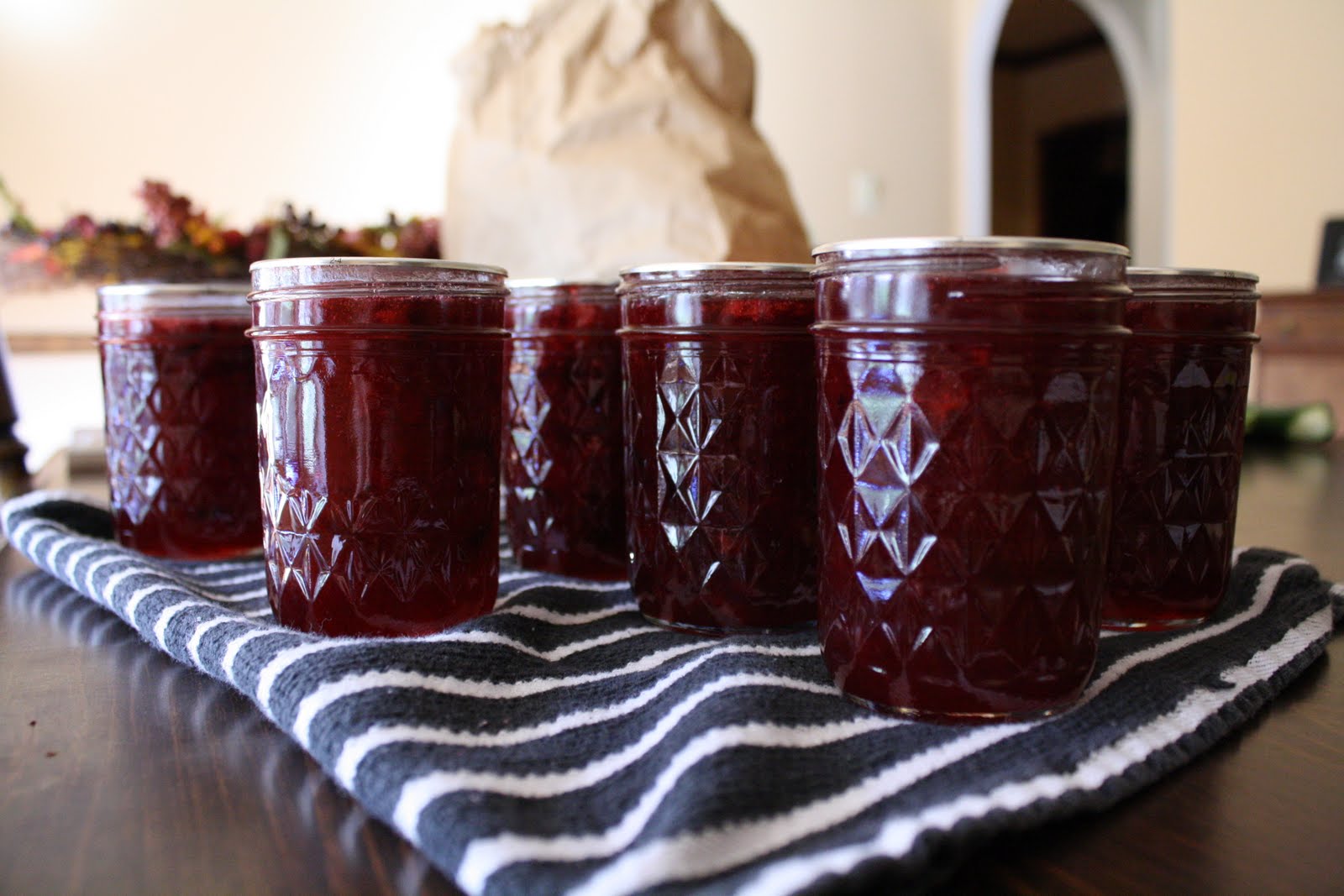 Canning The Next Generation sweet black plum jam