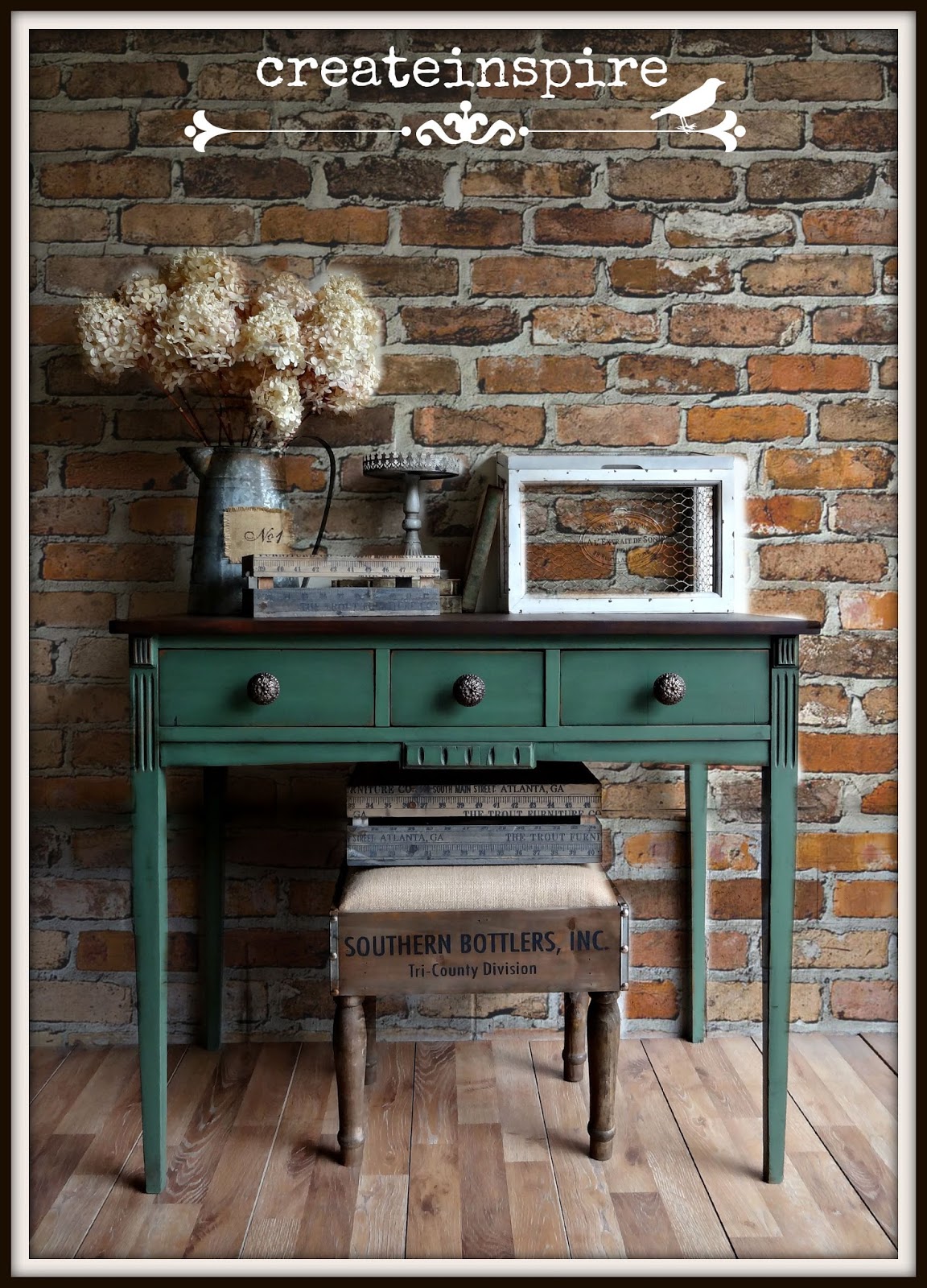 {createinspire} Vintage Console Table
