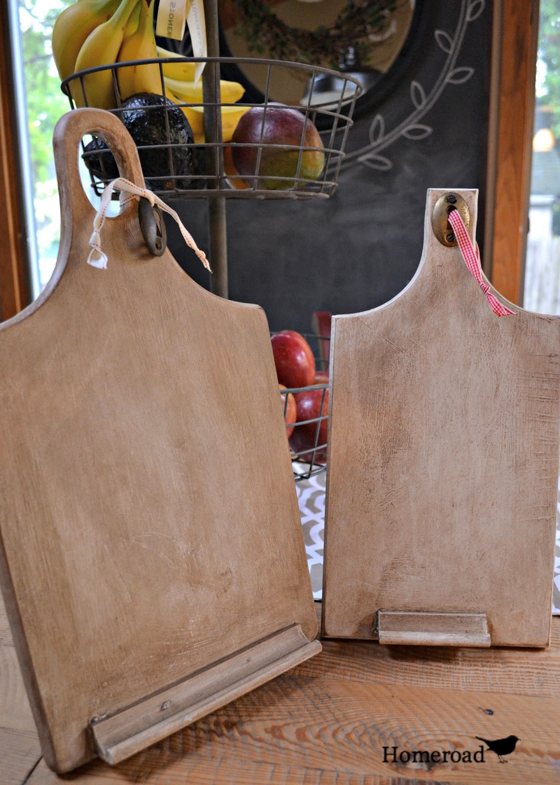 How To Make A Diy Ipad Stand Homeroad How To Make A Diy Ipad Stand