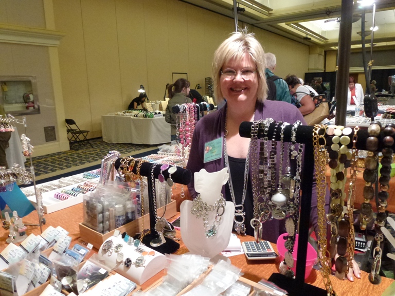 Bead Oasis Bead Show in Halifax / The Beading Gem