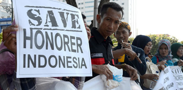 Buntut Pemecatan, Ribuan Guru Honorer Bakal Kepung Pemprov Banten Buntut Pemecatan, Ribuan Guru Honorer Bakal Kepung Pemprov Banten