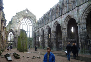 Ruinas de la Abadía Holyrood. Ruinas de la Abadía Holyrood.