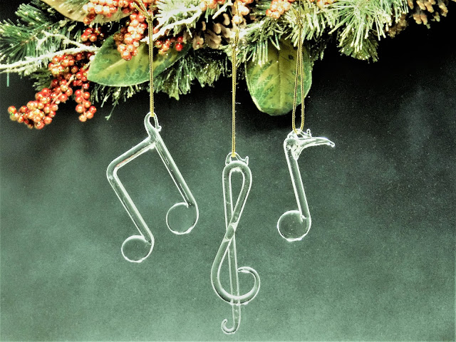 Blown glass music notes