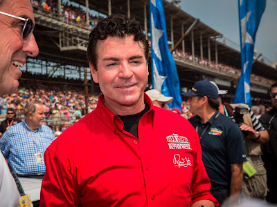 INTERNATIONAL:  Papa john out as CEO