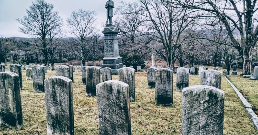 SearchReSearch: Answer: How many people die each year in the US?